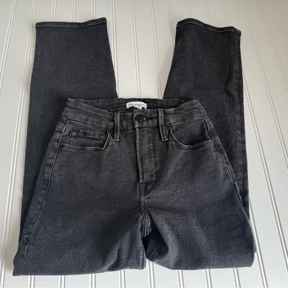 Good American Good Straight High Waist Ankle Jeans women's 2/26 Black. 994 - Picture 2 of 4